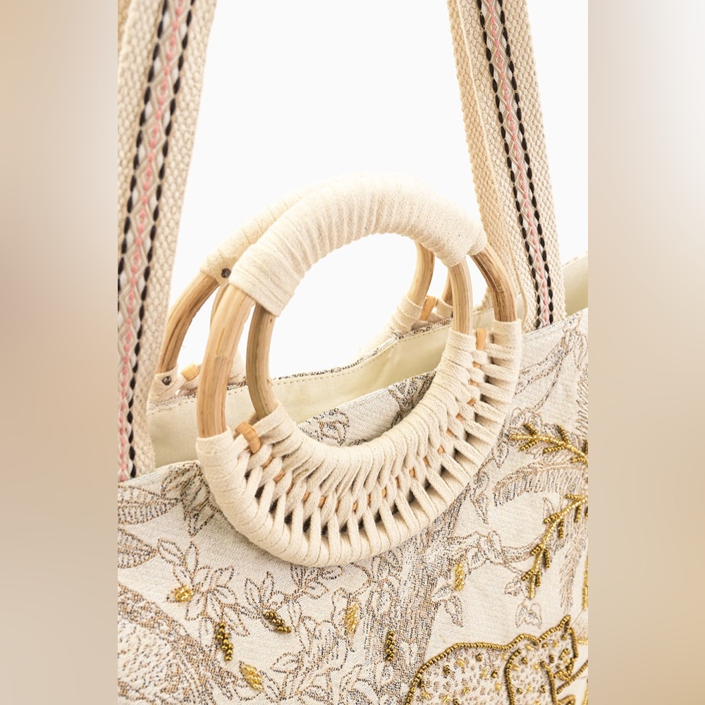 Express Edit Fashion Golden Jungle Tote Bag Cream and Gold NWT! - Picture 6 of 7